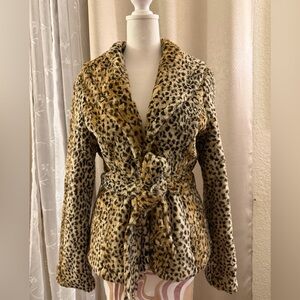 Wet Seal Y2K Leopard Print Faux Fur Wrap Jacket in Tan and Black